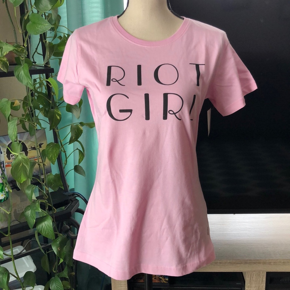 Agnes & Dora “Riot Girl” shirt